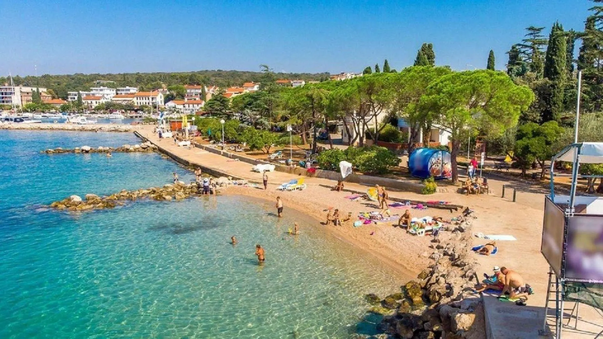 Ferienhaus In Malinska Mit Grossem Pool Prázdninový dům