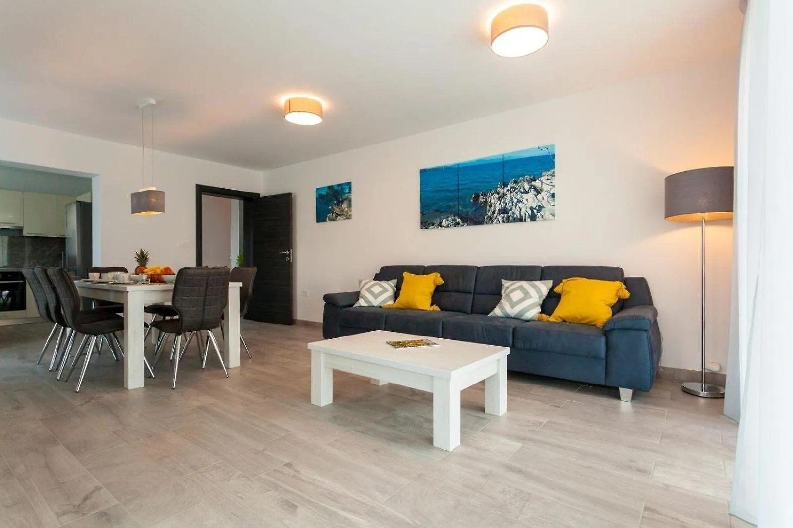 Ferienhaus In Malinska Mit Grossem Pool Holiday home