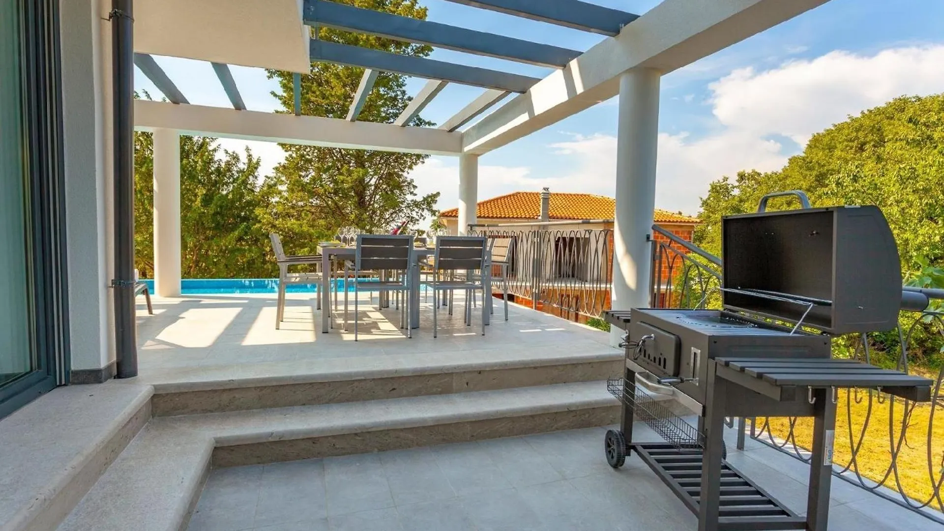 Holiday home Ferienhaus In Malinska Mit Grossem Pool